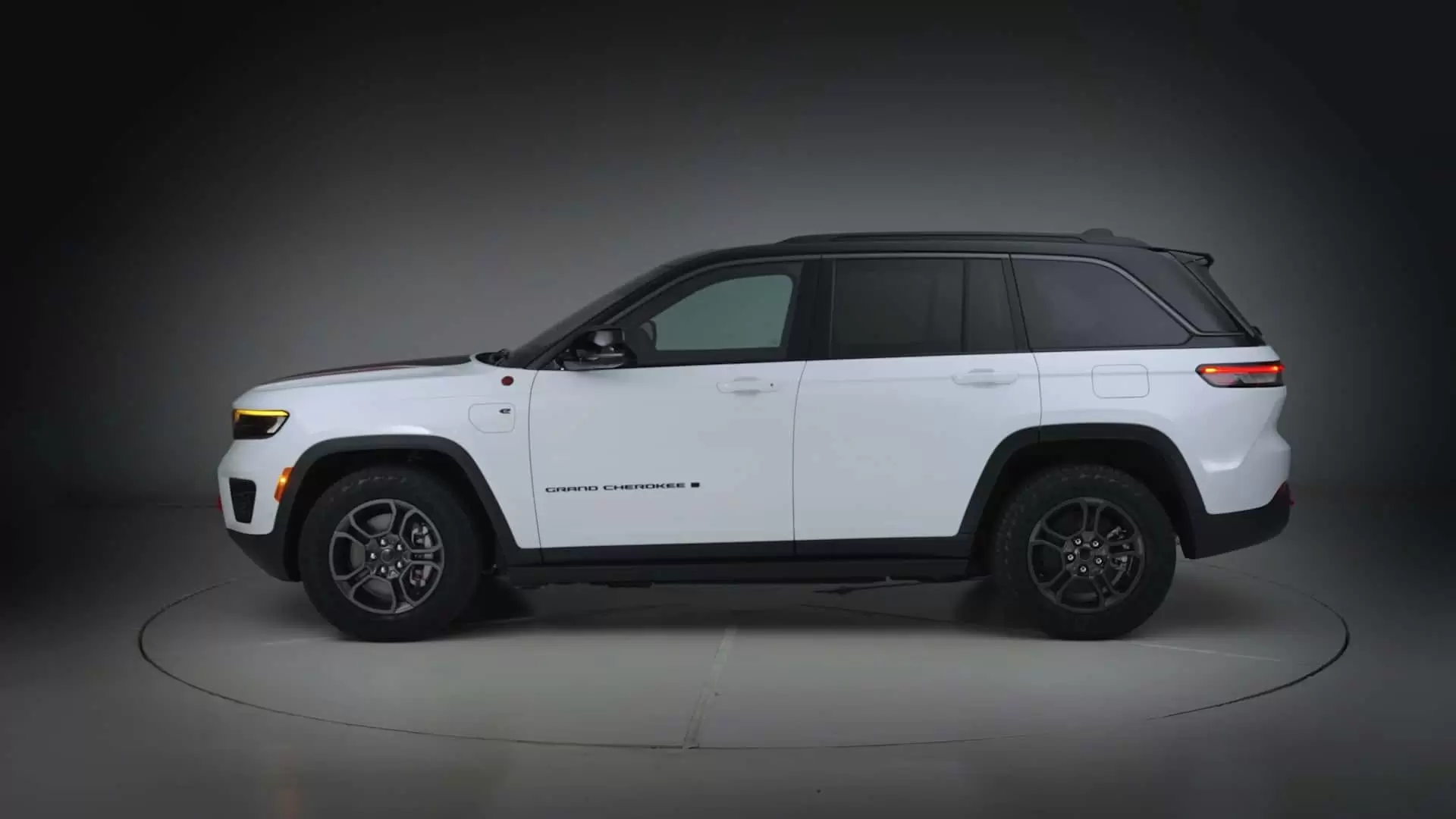 2026 Jeep Grand Cherokee  New Turbo Engine