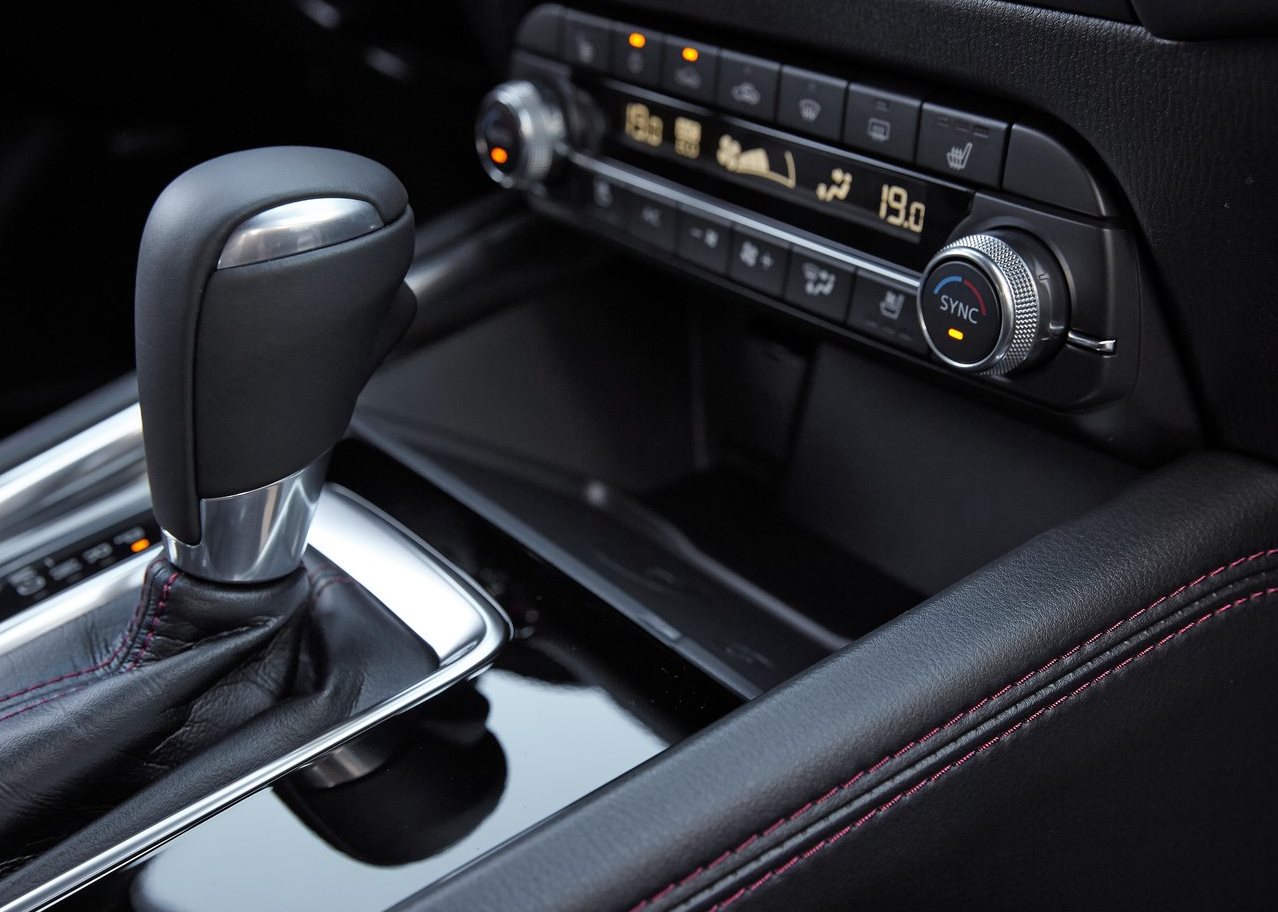 hyundai-tucson-vs-mazda-cx5-uae-comparison