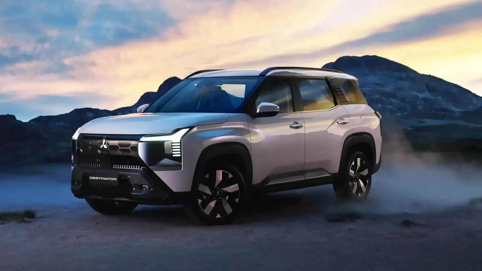إطلاق ميتسوبيشي ديستينيتور الجديدة كليًا في الإمارات