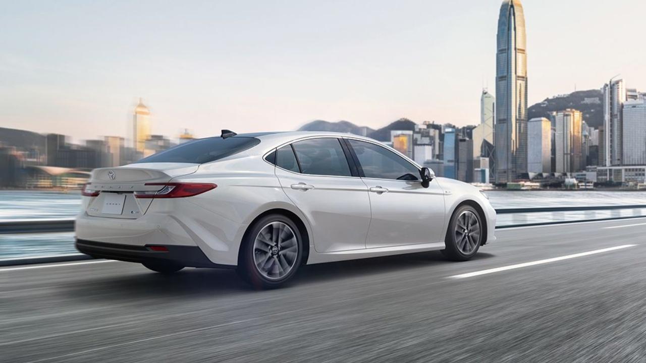 Toyota Camry 2025