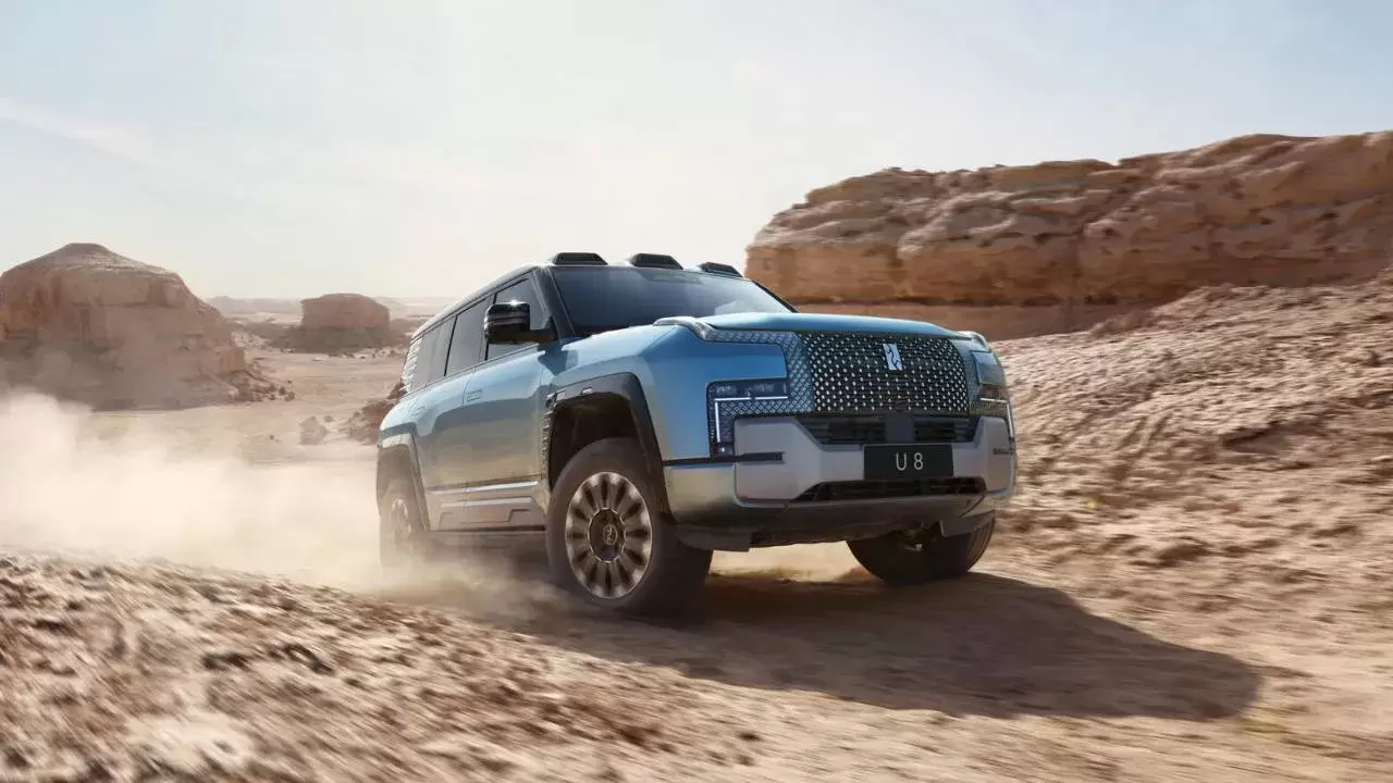 Yangwang U8 Arabian Edition