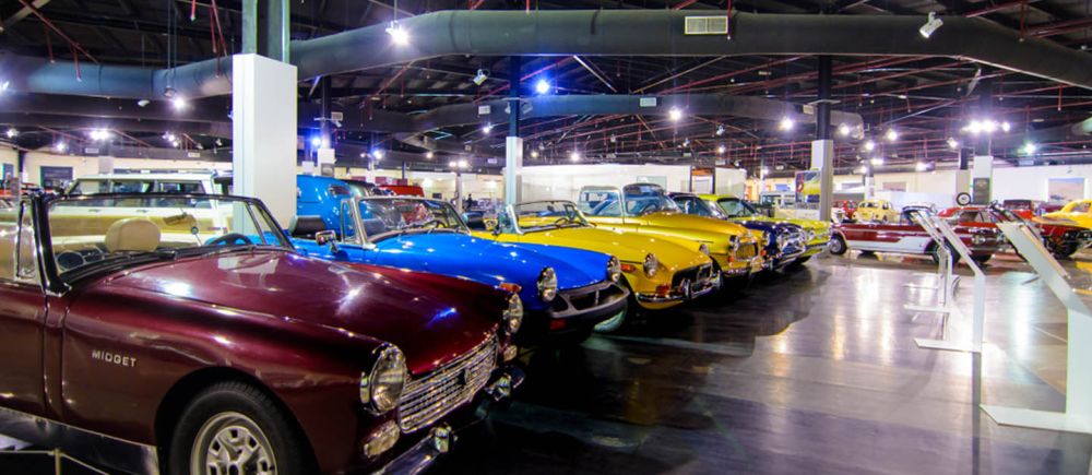 Classic Car Lovers Alert: Sharjah Classic Car Festival 2025