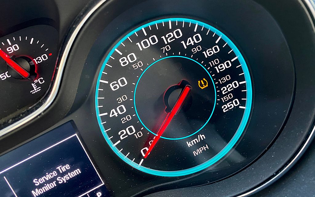 Understanding Tire Pressure Monitoring Systems (TPMS): Importance of Air Pressure Maintenance