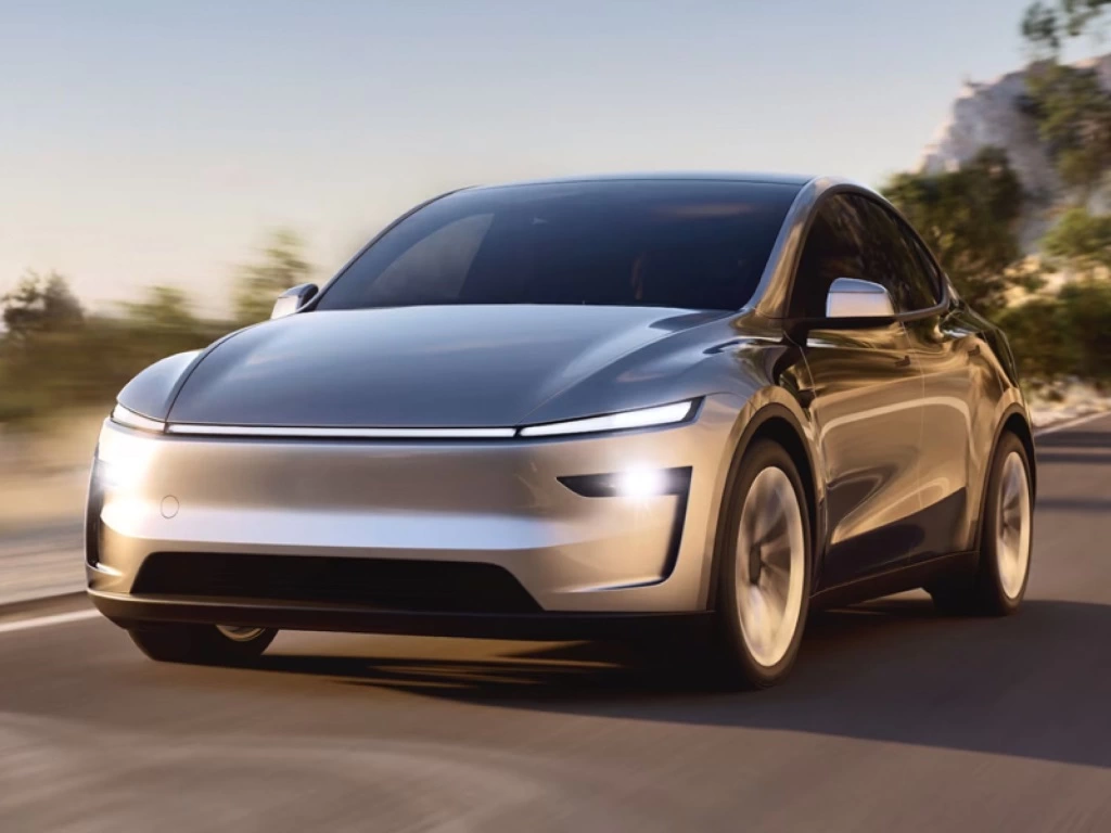 Tesla Launches First Saudi Centre in Riyadh