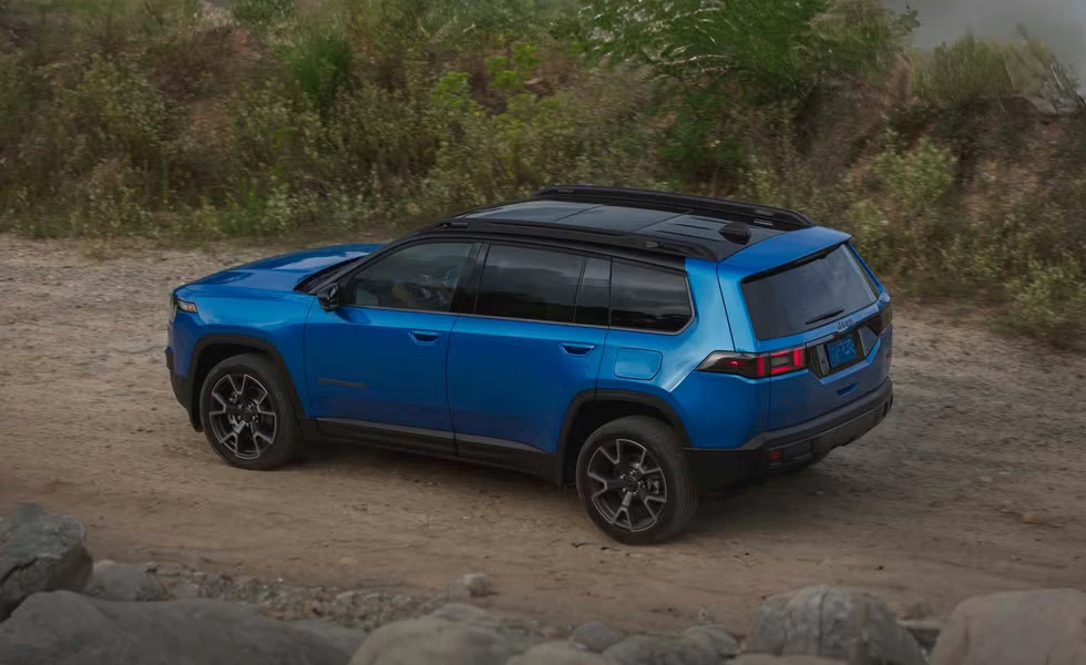 2026 jeep cherokee hybrid uae review