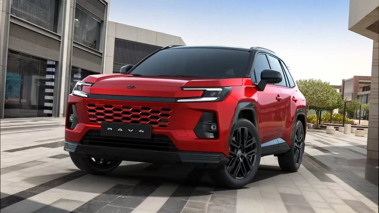 تويوتا راف فور 2026 في الإمارات