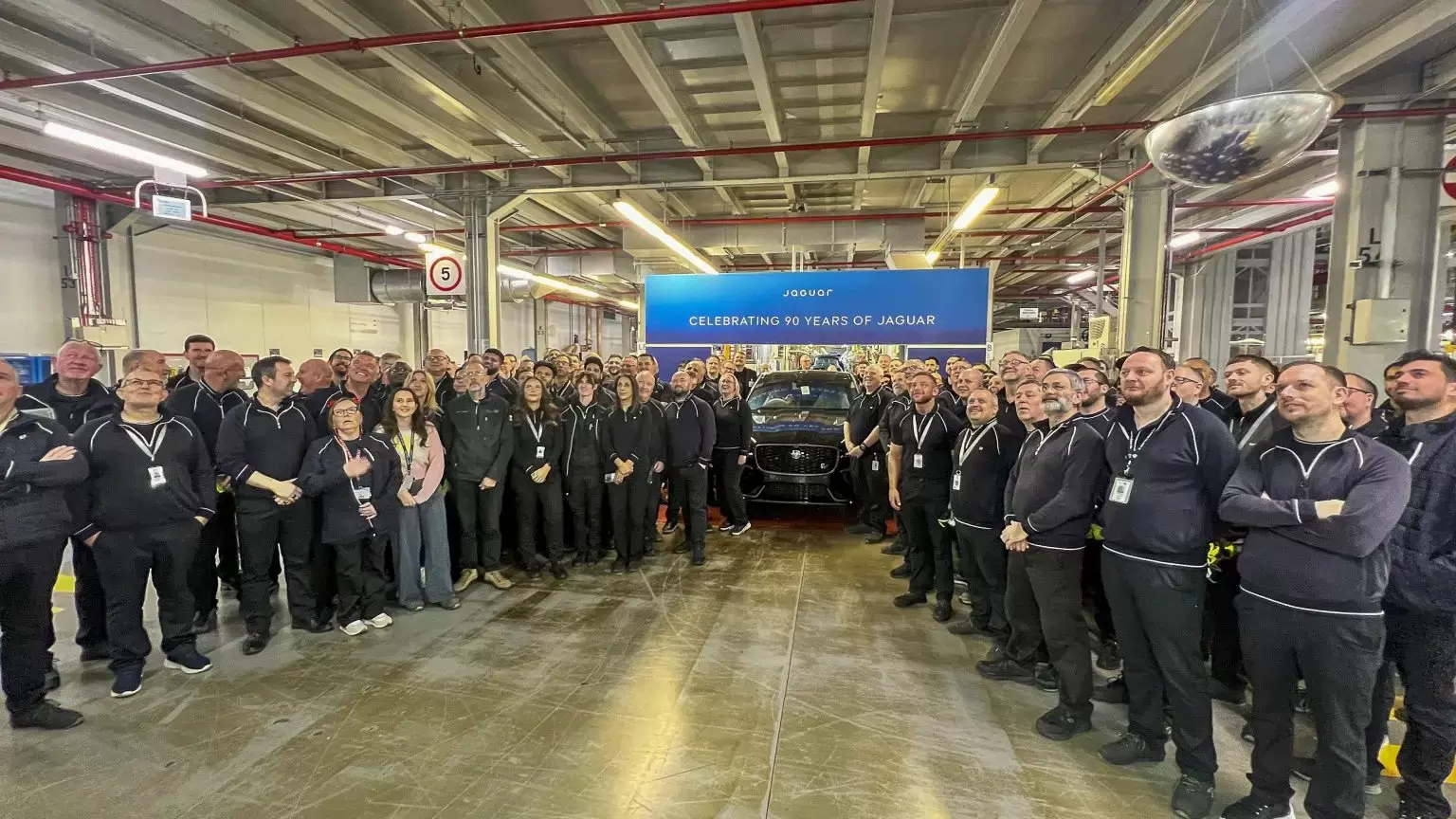 انتهاء إنتاج جاكوار إف-بيس بعد عشر سنوات