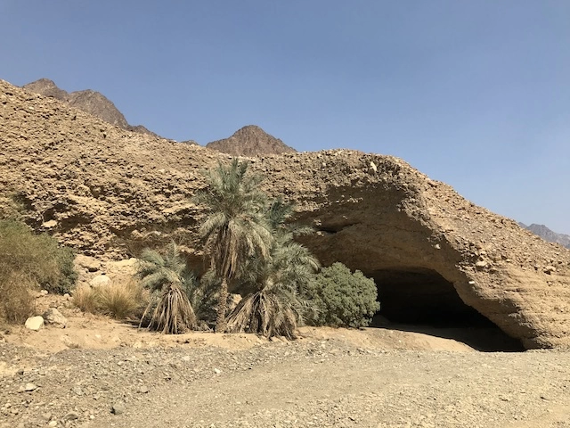 eid road trip destinations uae oman