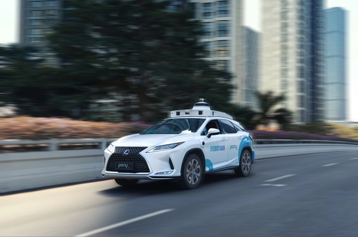 Pony.ai and Dubai RTA Launch Robotaxi Fleet