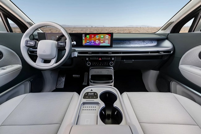 Interior of the Hyundai Ioniq 9