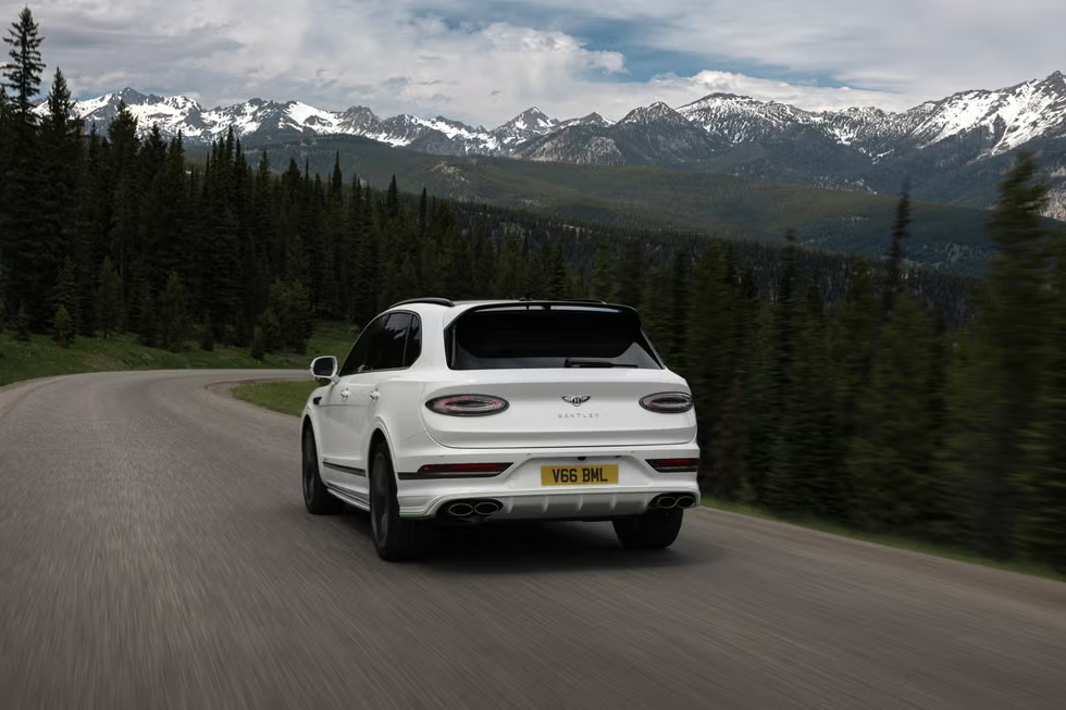 2026 bentley bentayga speed