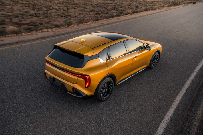 مراجعة كيا K4 هاتشباك 2026