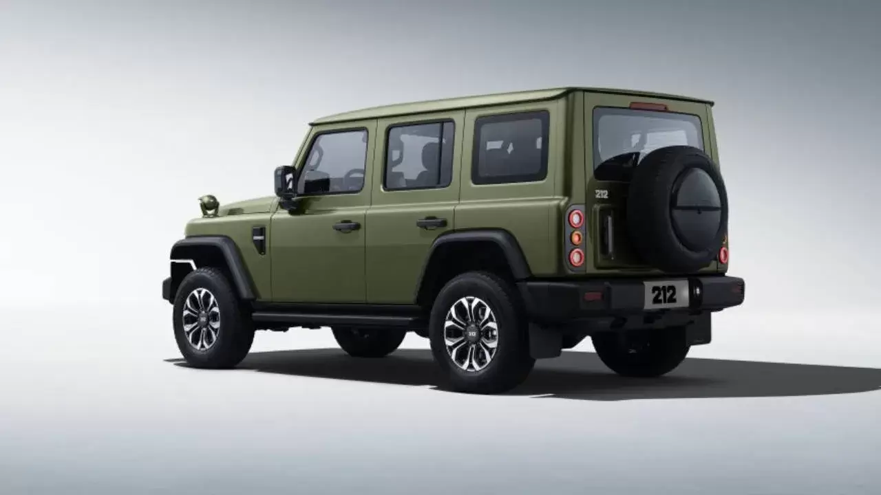 212 T01 SUV in the UAE