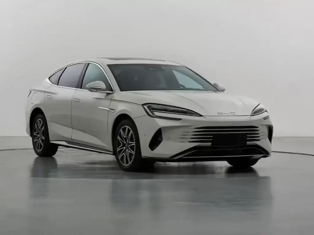 byd s07 Top Plug In Hybrid Cars in the UAE 2025 2026