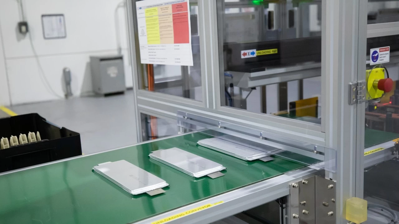 ford lmr battery breakthrough 2030