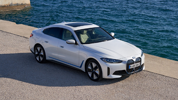 تحديثات BMW i4 2026