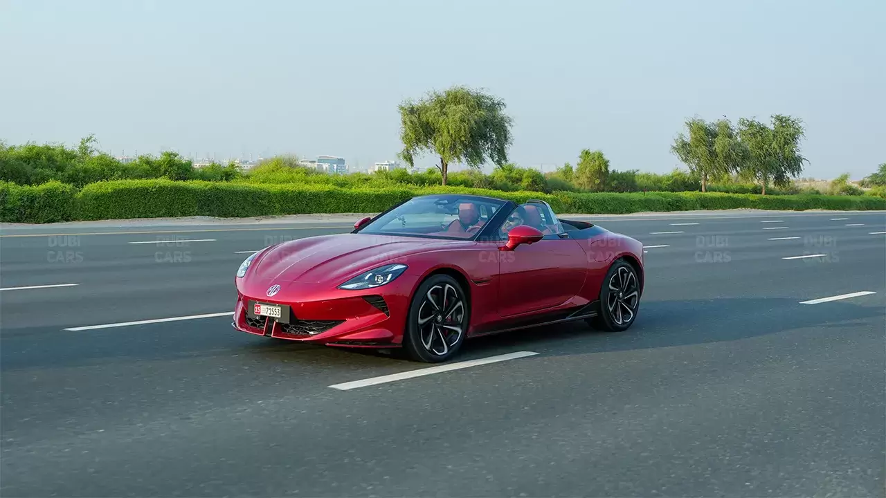 إم جي سايبرستر