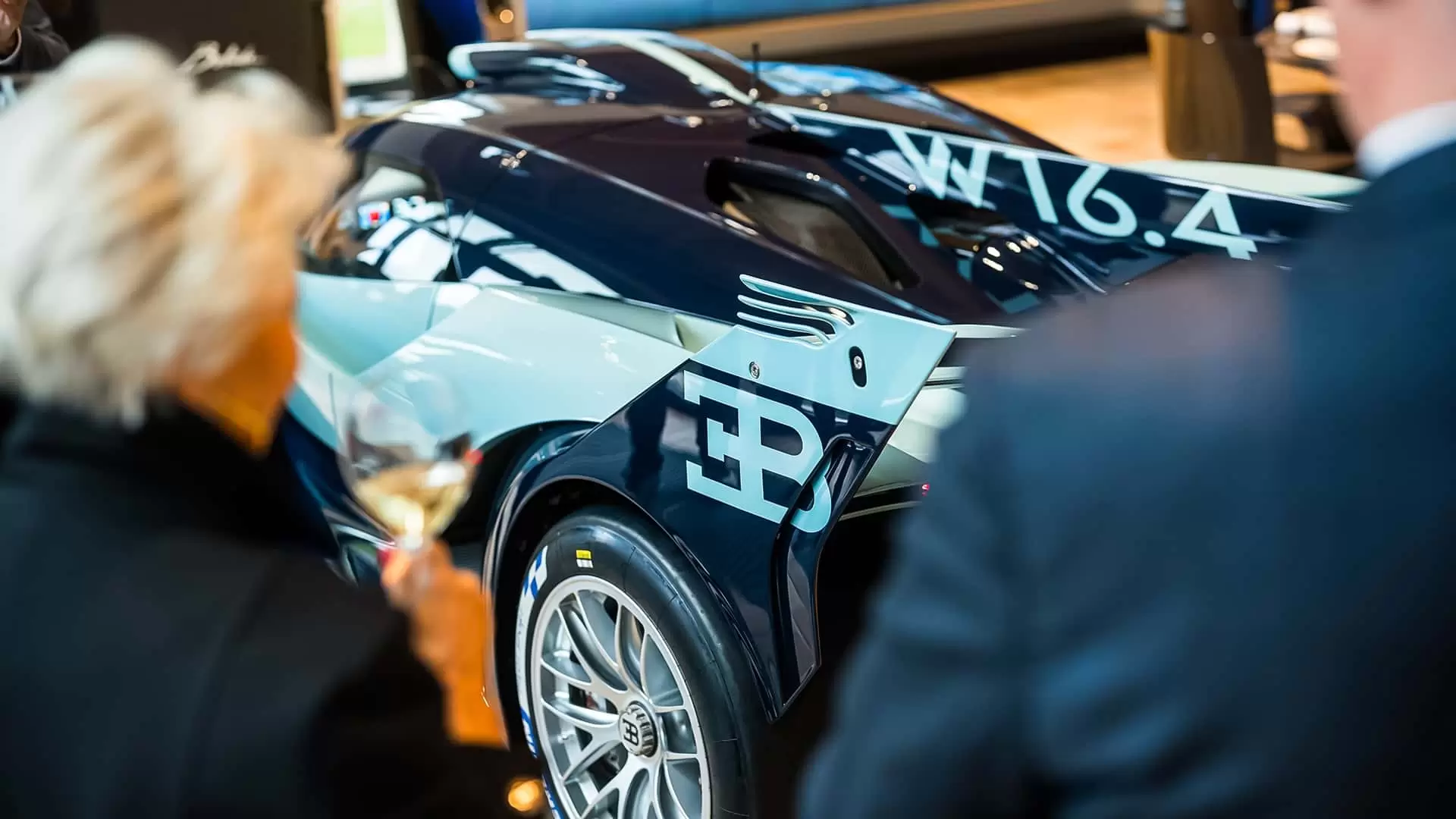 تسليم النسخة النهائية من بوجاتي بوليد ونهاية عصر دبليو 16