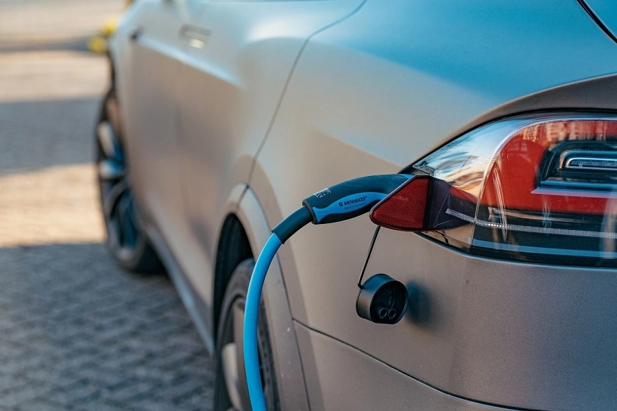 Dubai Reaches 1,270 EV Charging Stations
