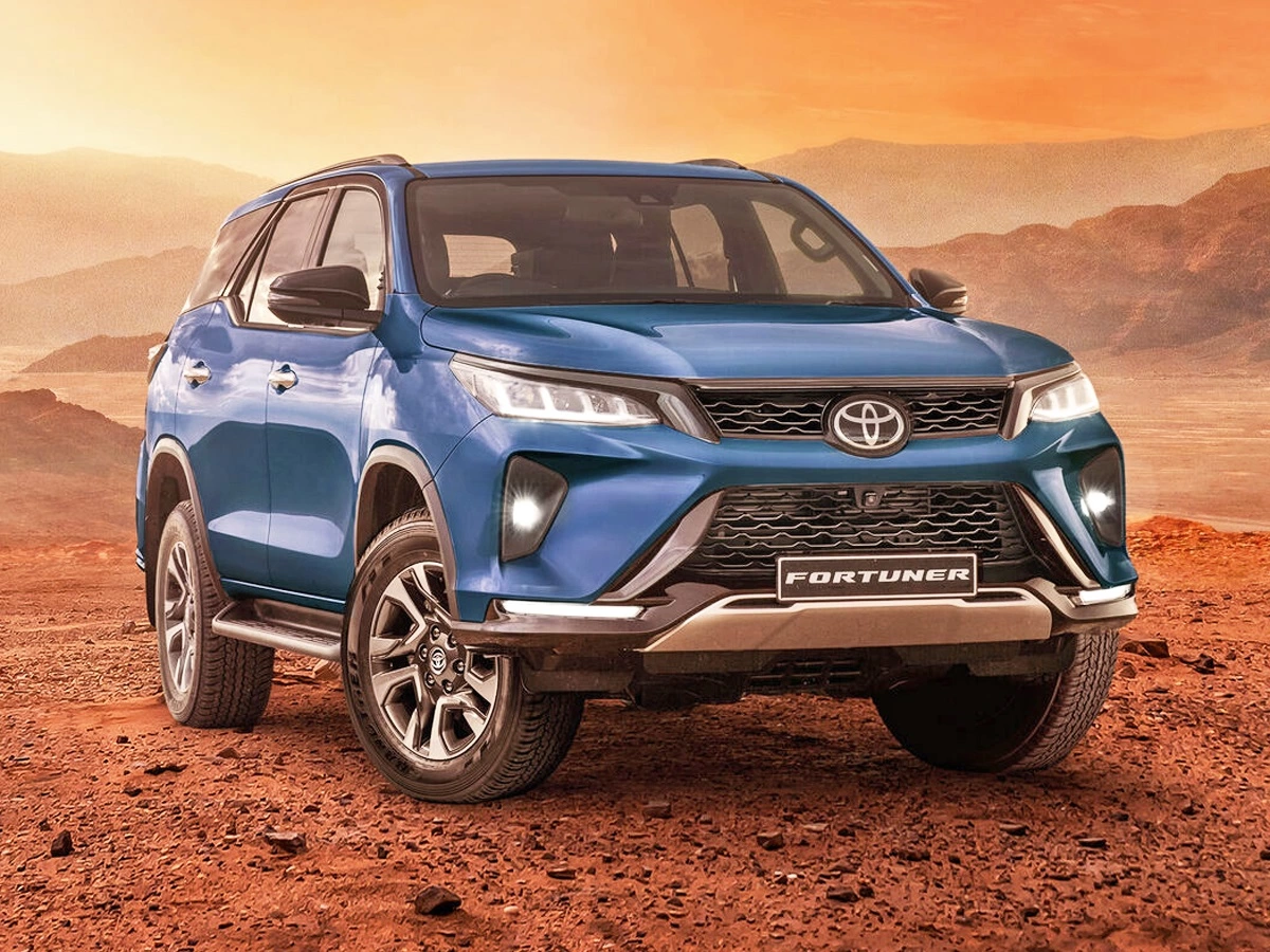 أفضل 10 سيارات مبيعًا في الإمارات 2024