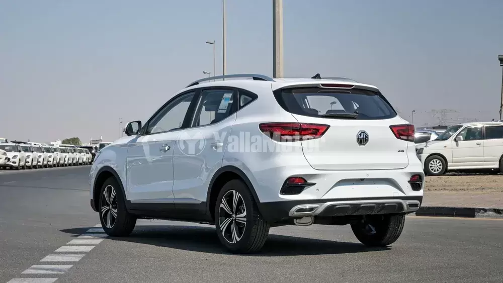 used mg zs uae review