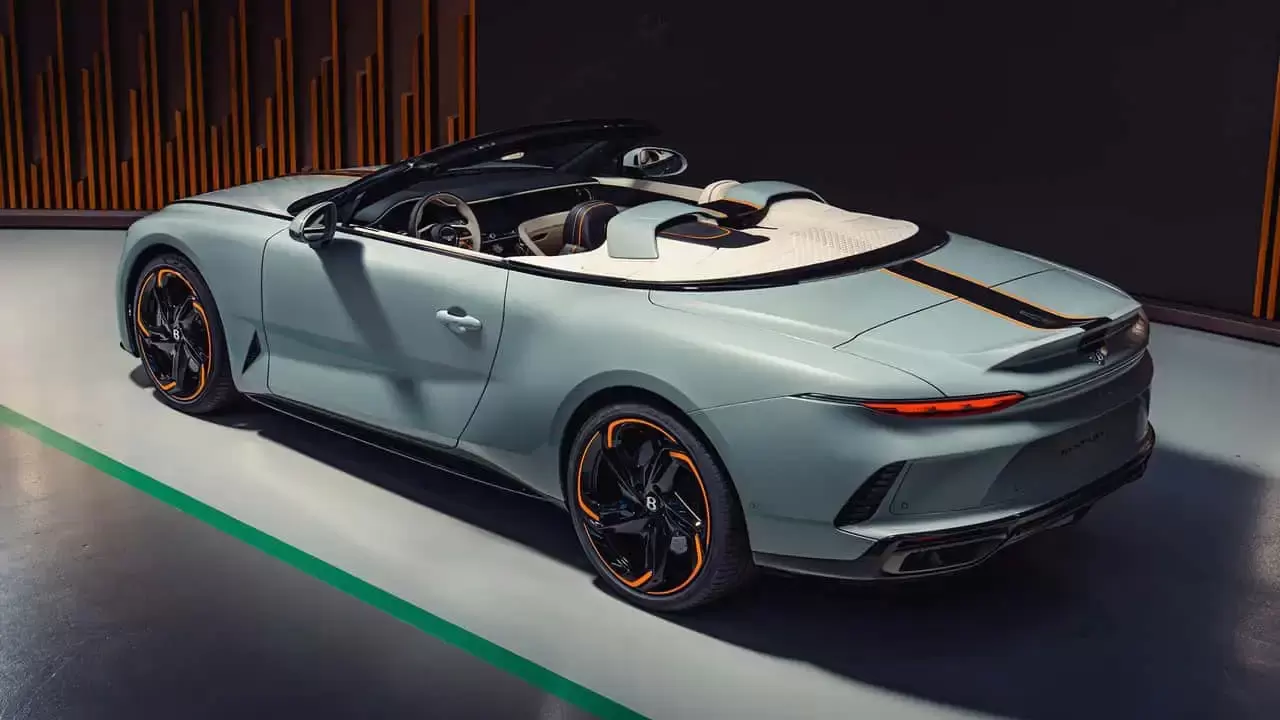 bentley batur convertible 740hp w12 dubai