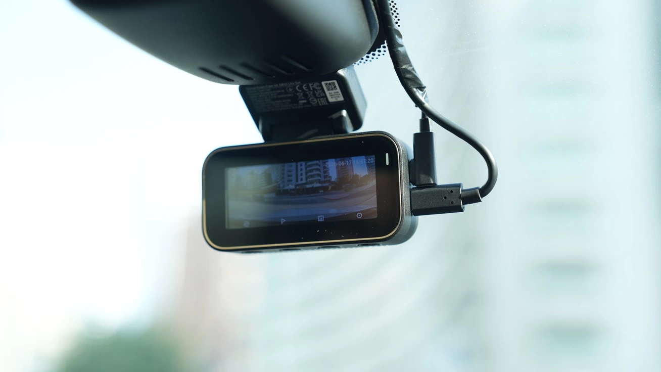 70mai a810 lite 4k dash cam uae