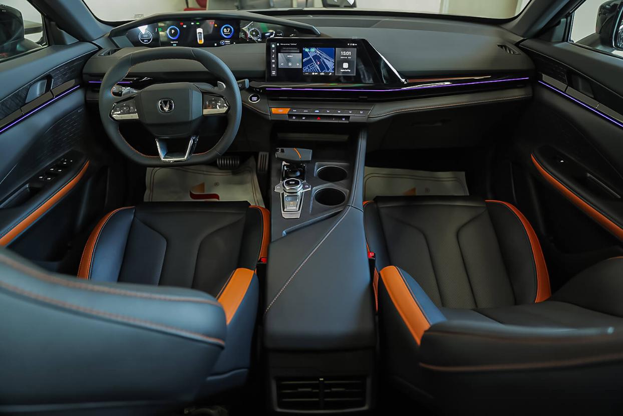 Interior of Changan UNI-V Sport 2025