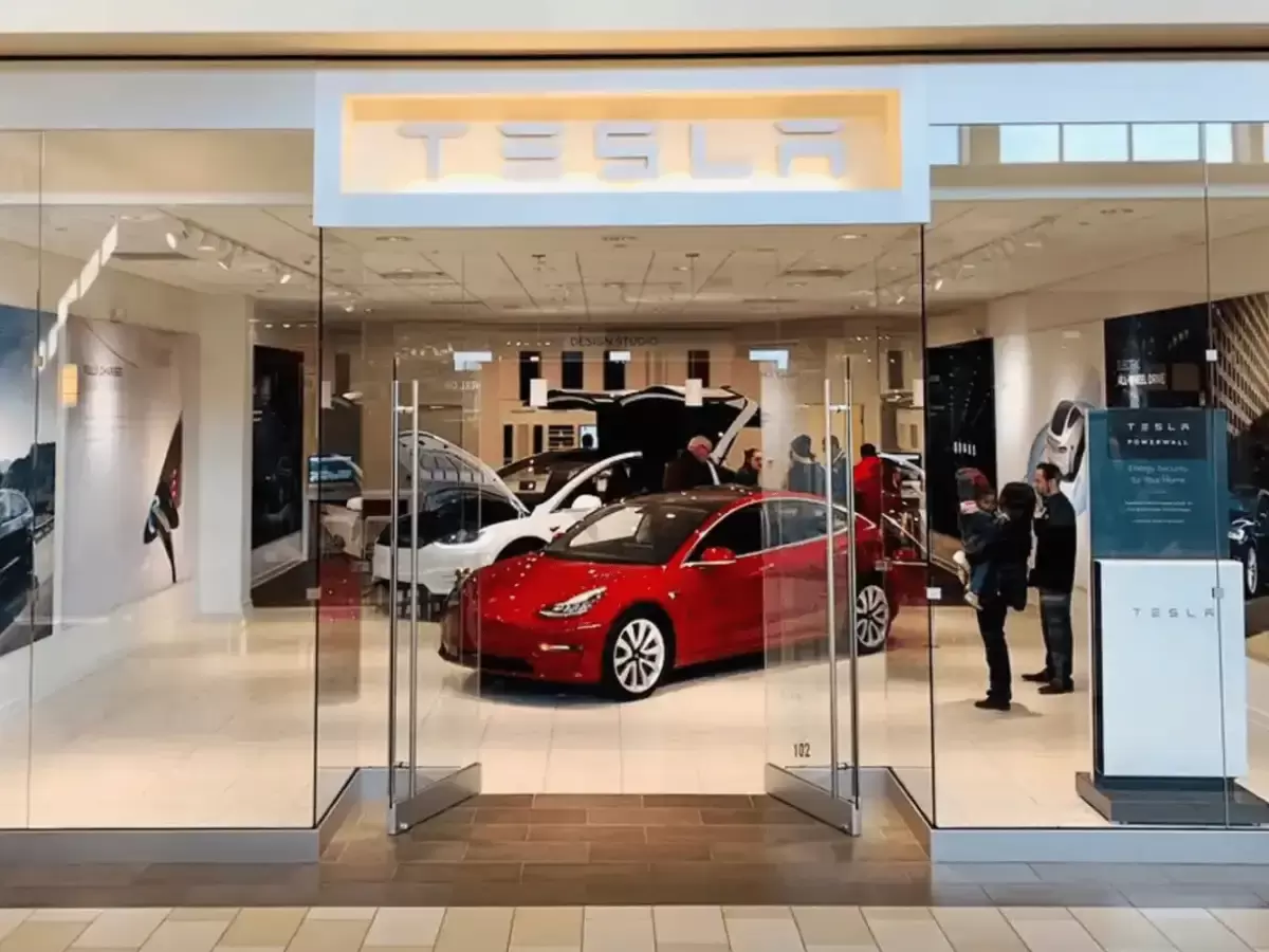 Tesla Officially Enters Saudi Market with April Launch Event