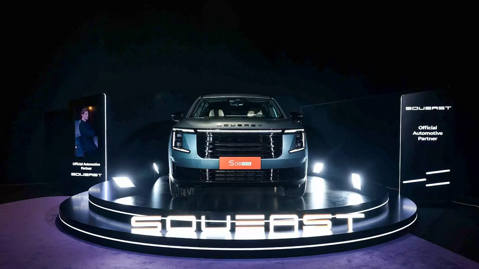 عودة ساو إيست شينغ إلى أسبوع الموضة في دبي لخريف وشتاء 2026/2027