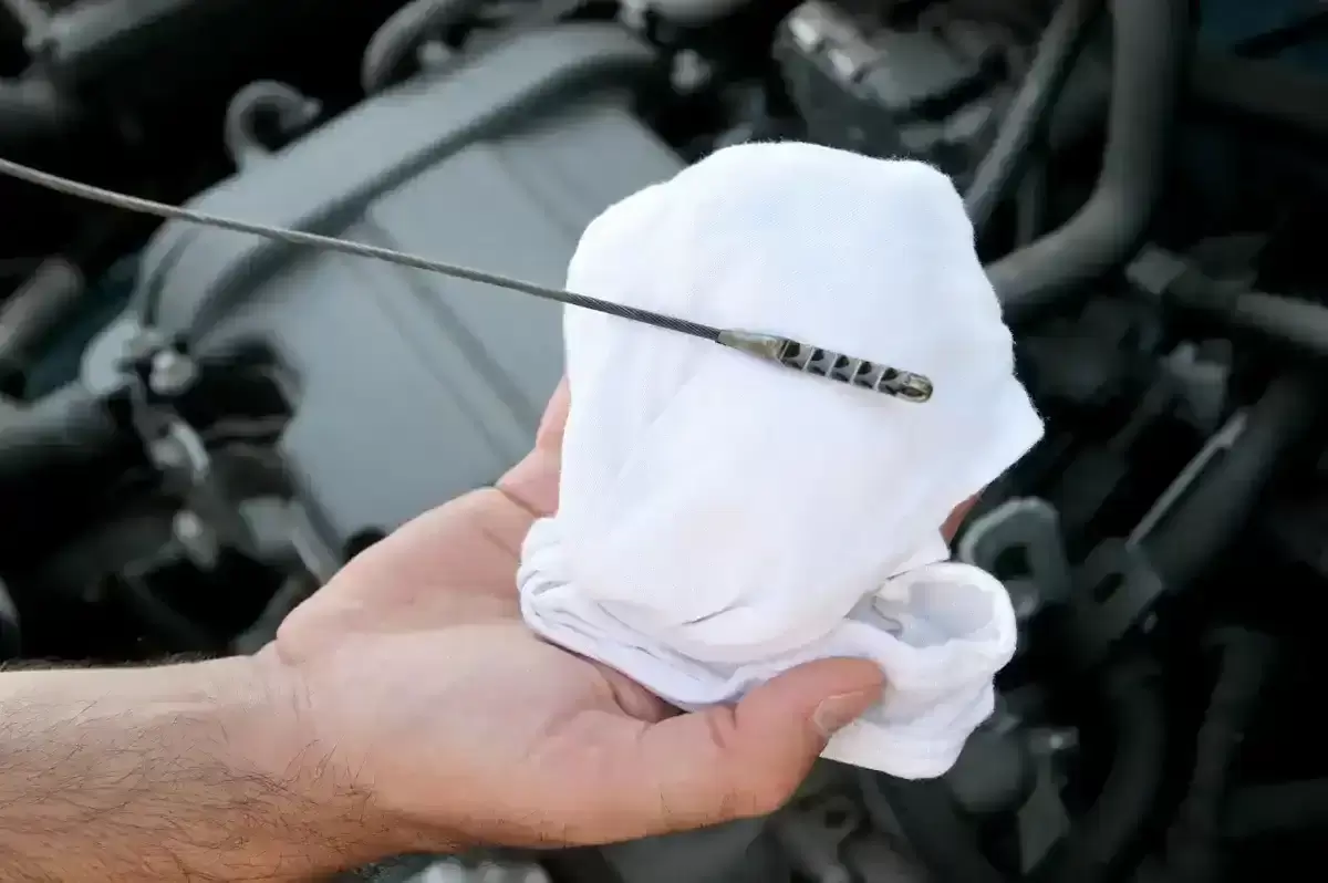 أسباب نقص زيت الموتور فجأة بدون تسريب أو بخار