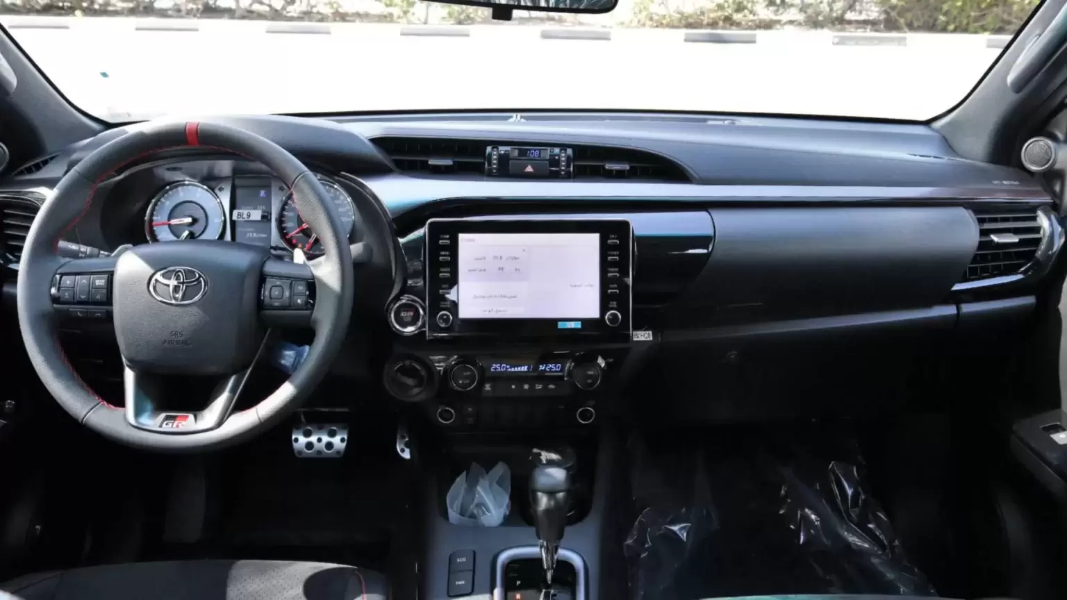 مقارنة بي واي دي شارك 6 وتويوتا هايلكس