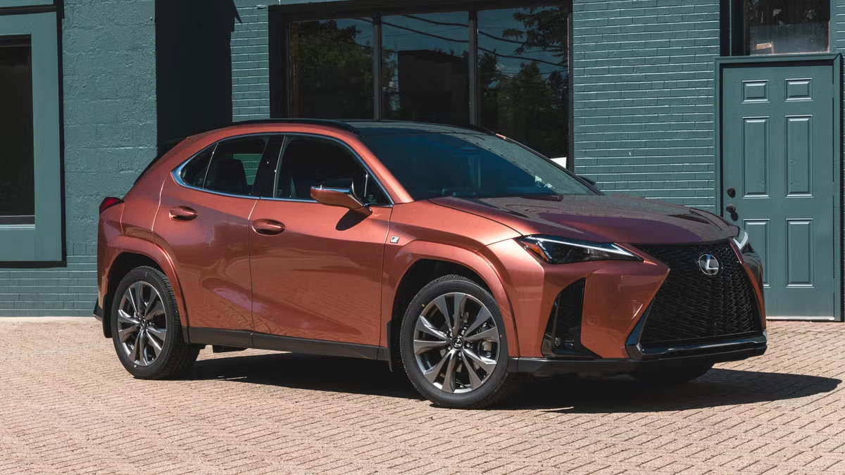 Lexus UX 250h 2025