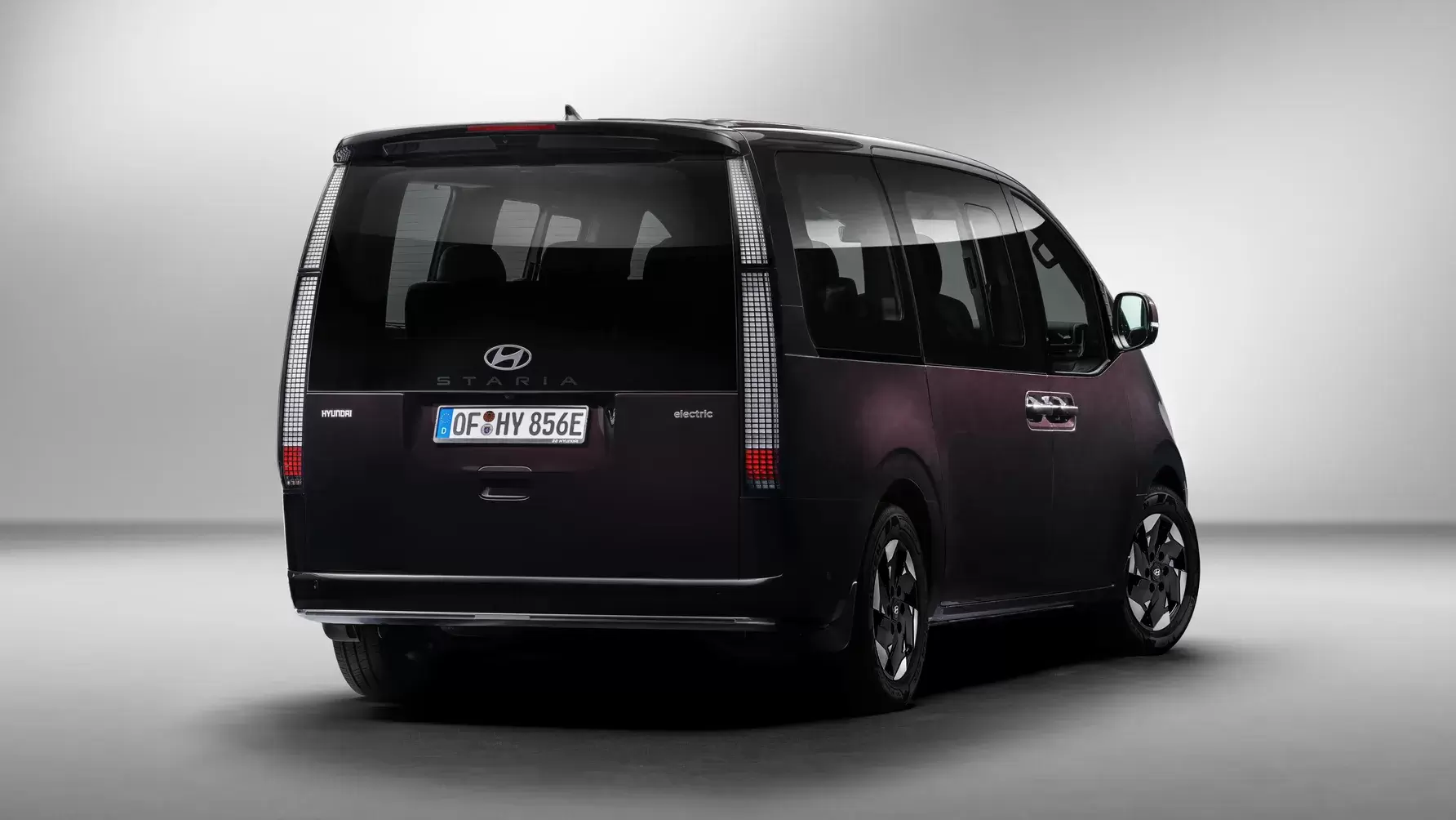 هيونداي ستاريا الكهربائية
