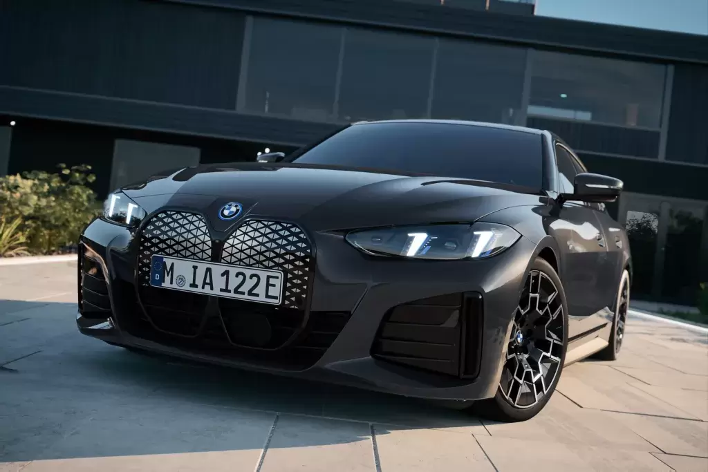 top 5 electric cars uae