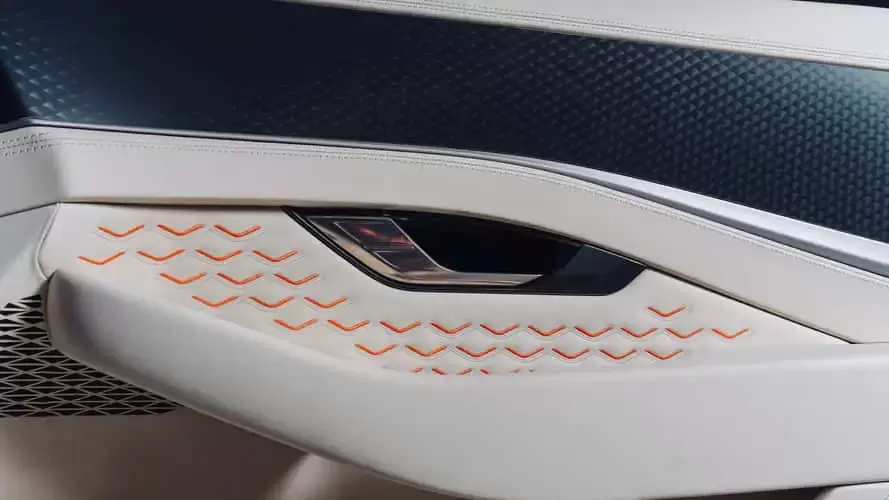 bentley batur convertible 740hp w12 dubai