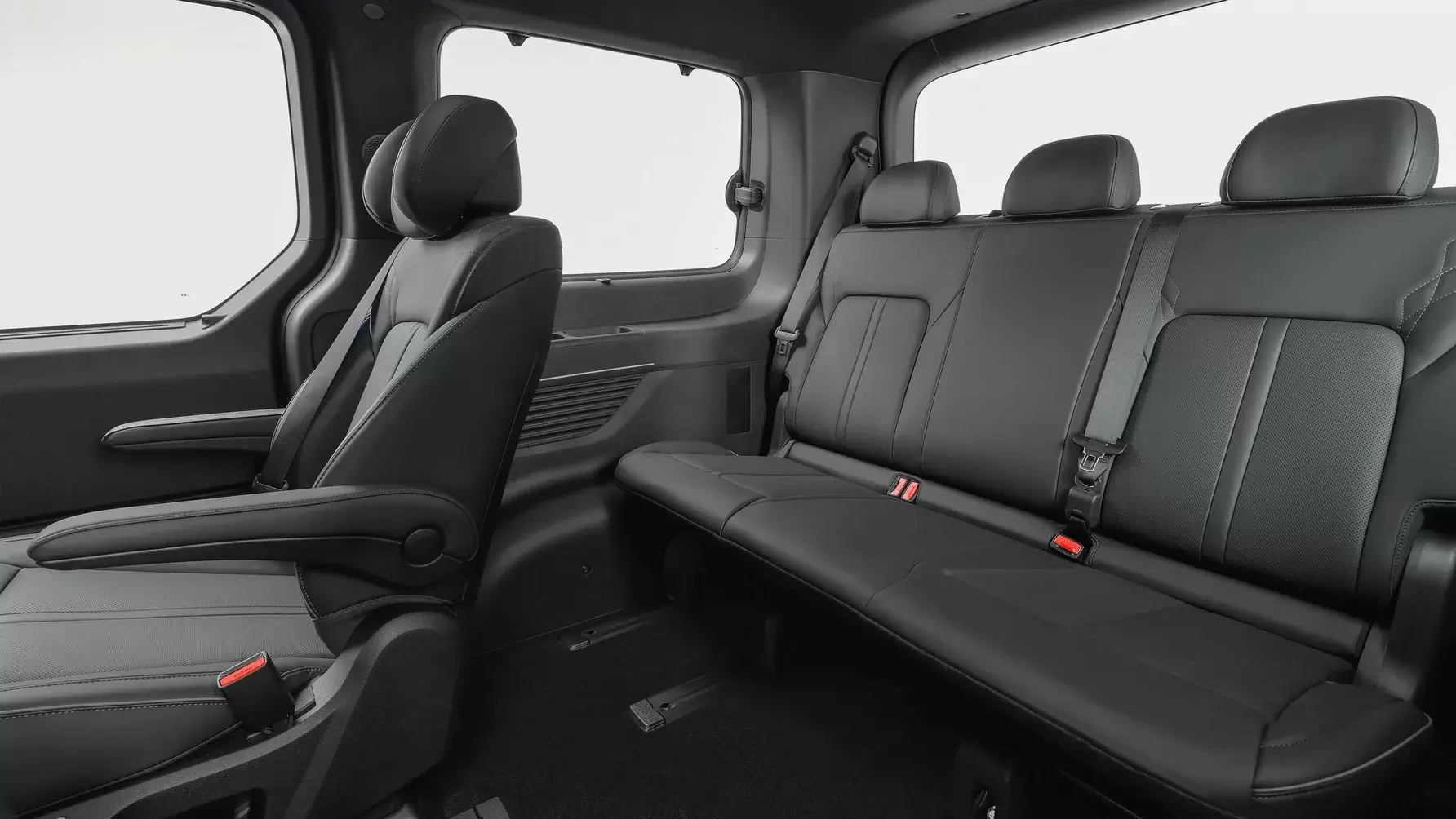 هيونداي ستاريا الكهربائية