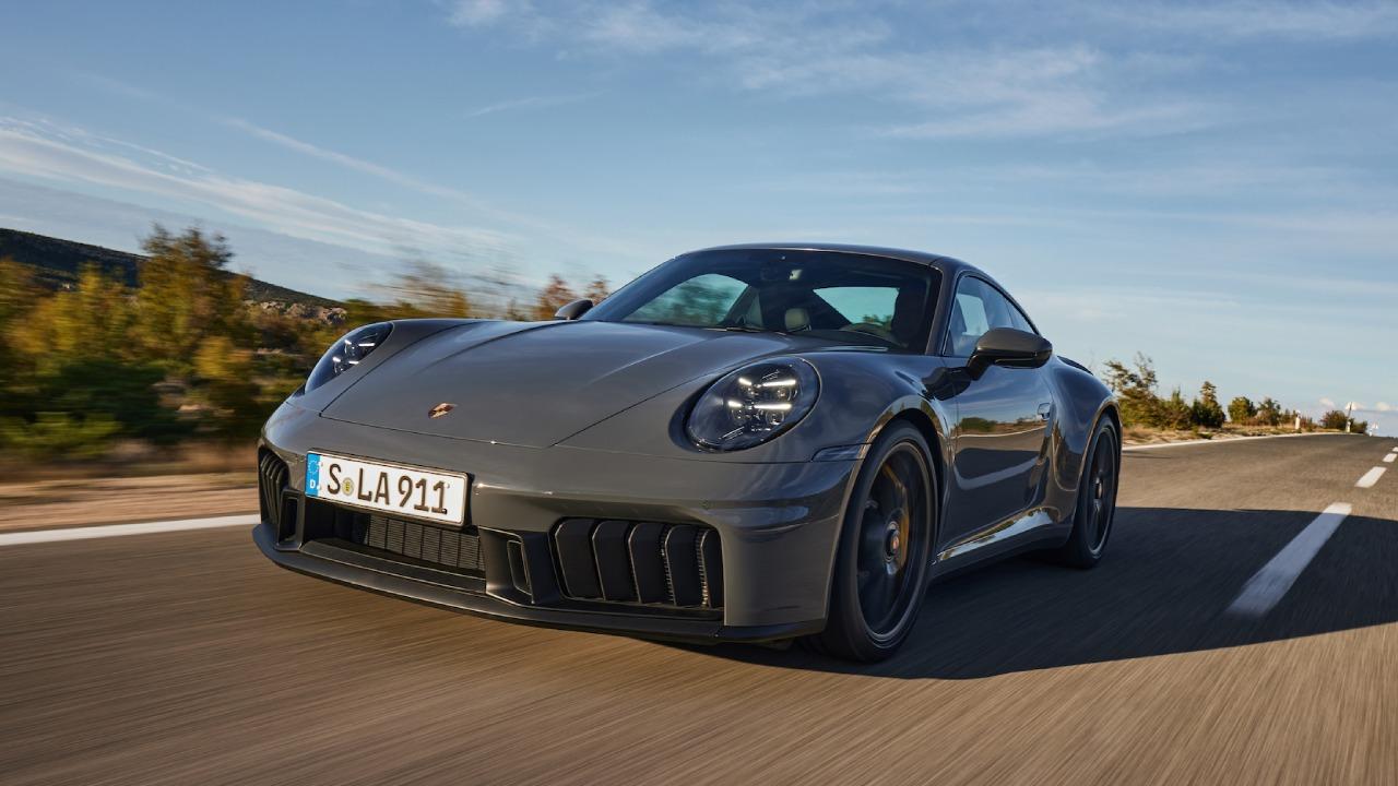 Porsche 911 2025